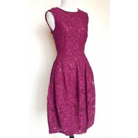 Gorgeous Fuschia Carolina Herrera dress!